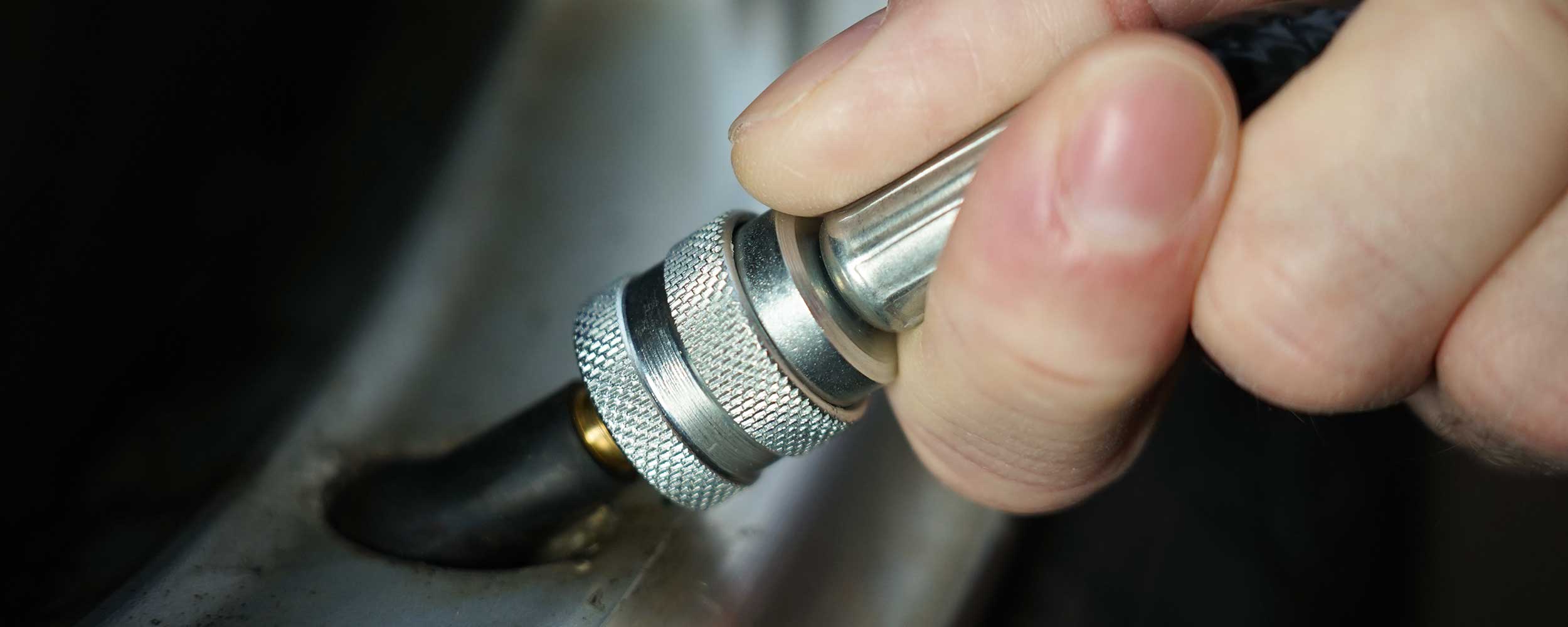 slider-QT-conncetor-on-2500x1000-1
